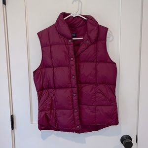 Lands’ End down vest purple size small 6 8 puffy vest